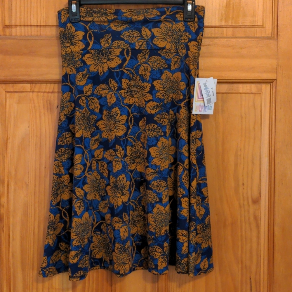 LuLaRoe Azure Skirt (S)